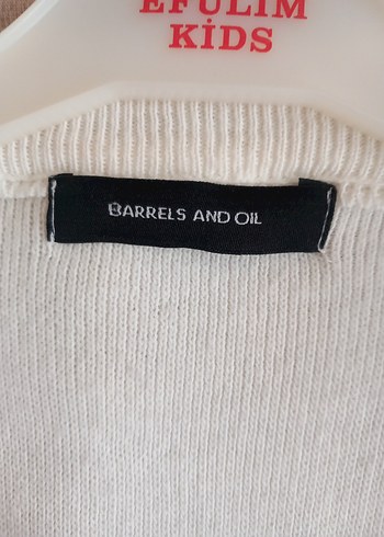 Düğmeli Beyaz Kadın Hırka - Görsel 3