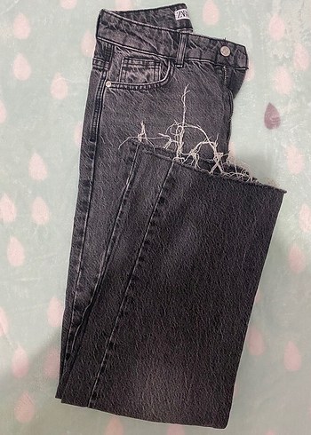 Zara straight jean