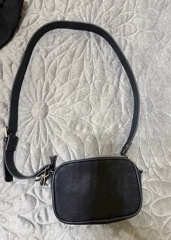 Siyah Kadın Çantası - Görsel 4