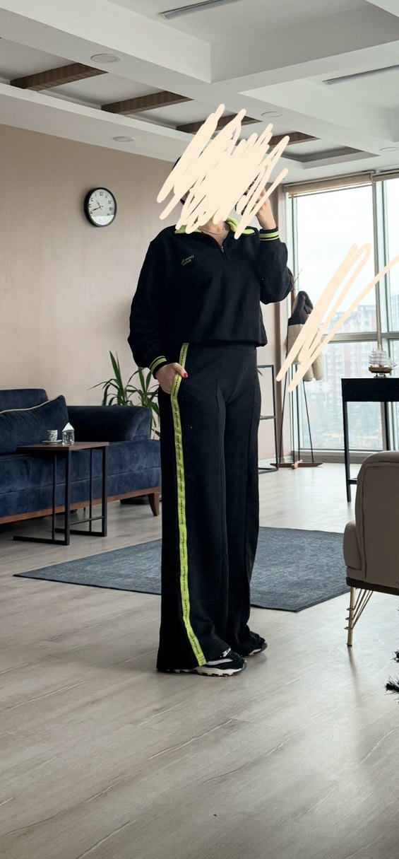 Urban beat 
Kadın Siyah Spor Takım Yüksek Yakalı Fermuarlı - Görsel 3