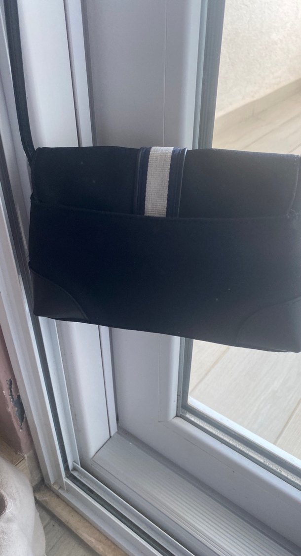 Siyah Süet Çizgili Kemerli Kadın Çanta - Görsel 3