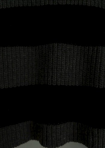 Gri Çizgili Kadın Triko Kazak - Görsel 4