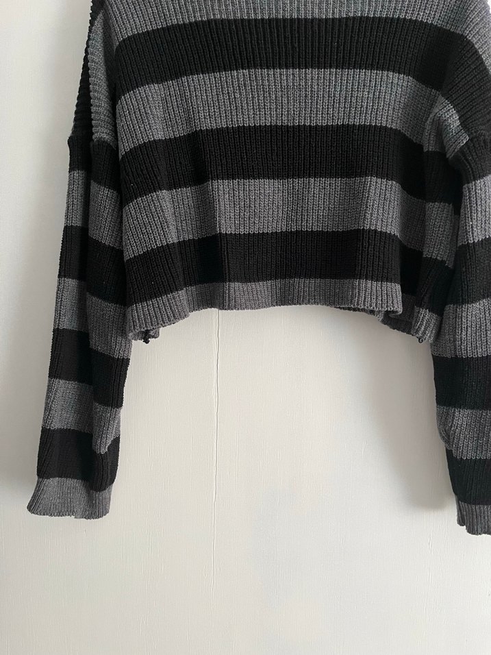 Gri Çizgili Kadın Triko Kazak - Görsel 2