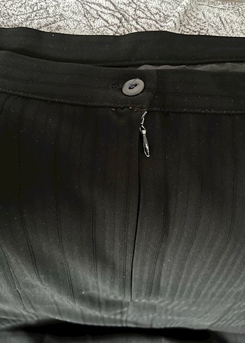 Siyah Uzun Piliseli Kadın Etek - Görsel 3