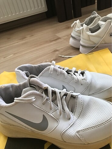 38 Beden beyaz Renk Spor ayakkabı Nike