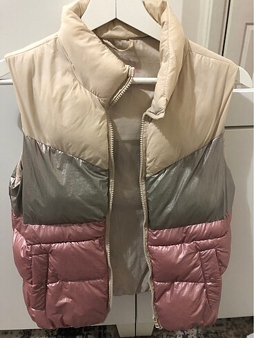 zara mont