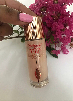 Charlotte Tilbury Hollywood Flawless Filter