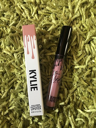 diğer Beden çeşitli Renk Kylie / Koko K likit mat ruj