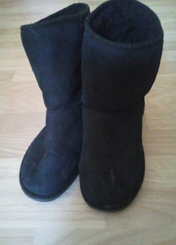 Siyah Ugg 