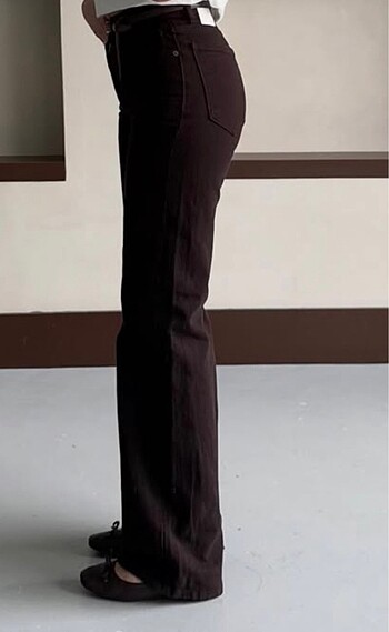 Straight Leg Jean