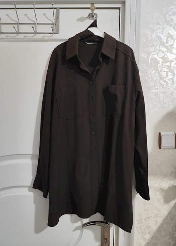 Düğmeli Uzun Kollu Kahverengi Kadın Gömlek - Görsel 3