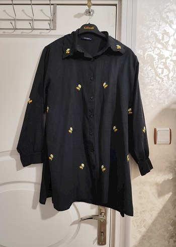 Nakışlı Siyah Midi Kadın Gömlek - Görsel 2