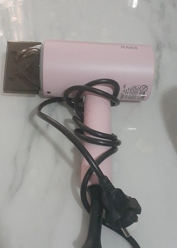 Pastel Pembe Saç Kurutma Makinesi