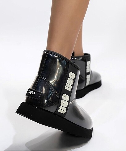 Ugg siyah clear