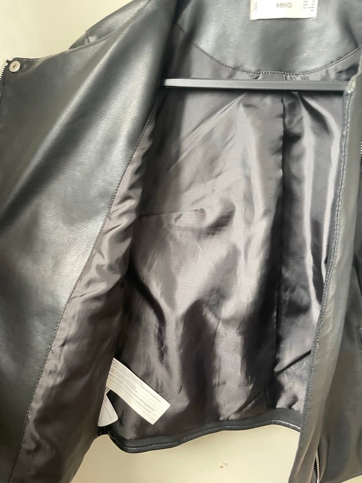 Siyah Deri Biker Ceket Fermuarlı - Görsel 3