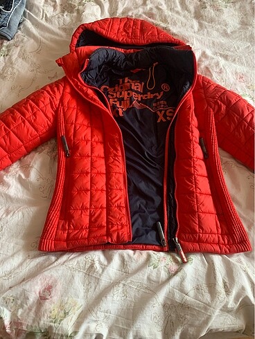 Superdry marka 34 beden mont