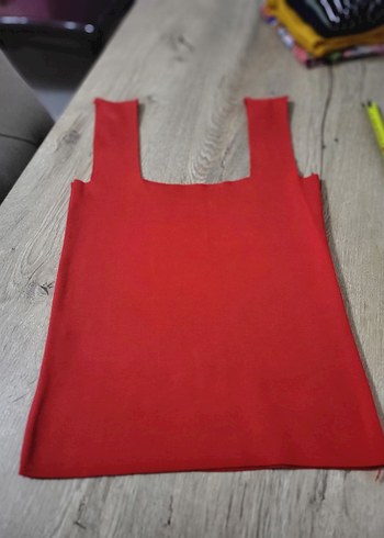 Kırmızı Kadın Fitted Atlet