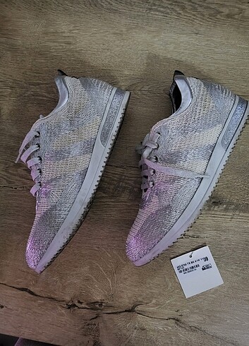 39 Beden çeşitli Renk kemal tanca sneaker 39 numara