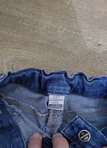 4 Yaş Beden lcw 4,5 yaş kot pantolon