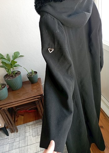 Siyah Uzun Kadın Kaban - Kürklü Detaylı - Görsel 5