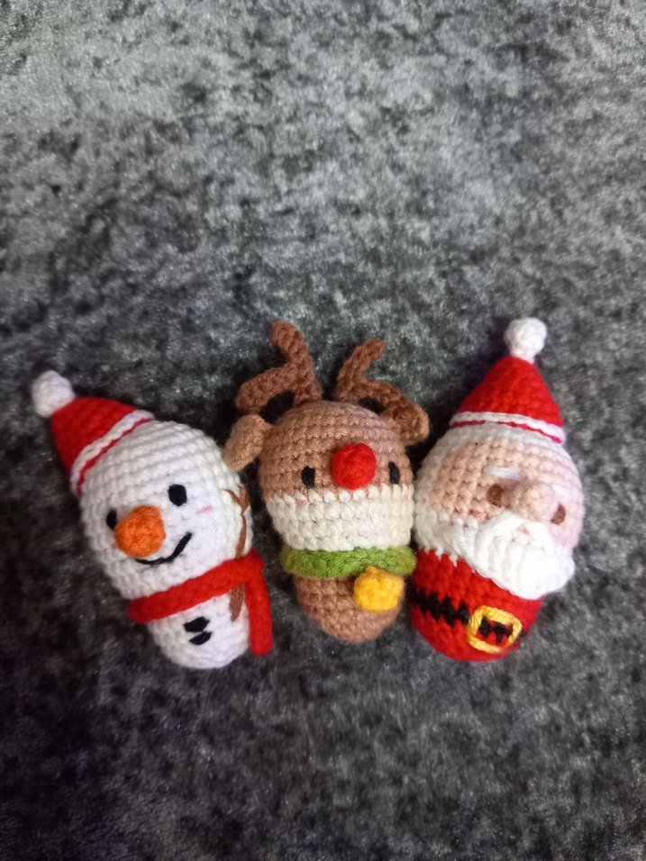 Amigurumi Yılbaşı anahtarlıklar - Görsel 3