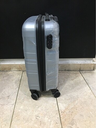 Kabin boy valiz ( kırılmaz ) - Görsel 3