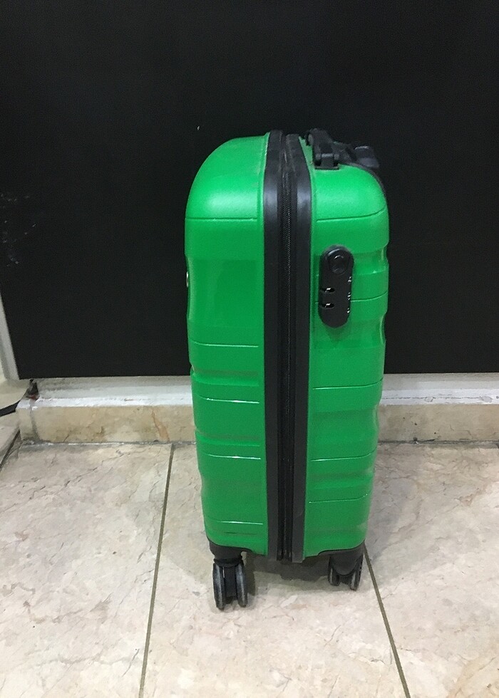 Kabin boy valiz ( kırılmaz ) - Görsel 2