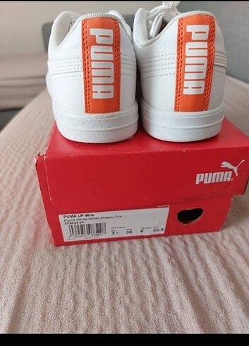 Puma Sneaker