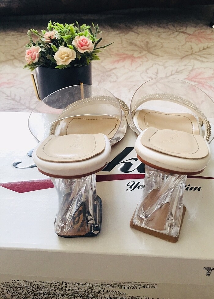 Topuklu sandalet - Görsel 4