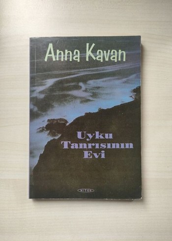 Uyku Tanrısının Evi - Anna Kavan