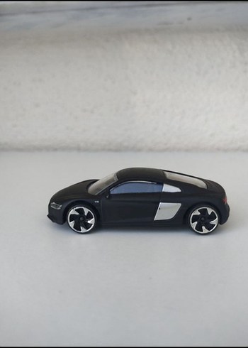 Beden Renk Majorette Audi R8 Coupé