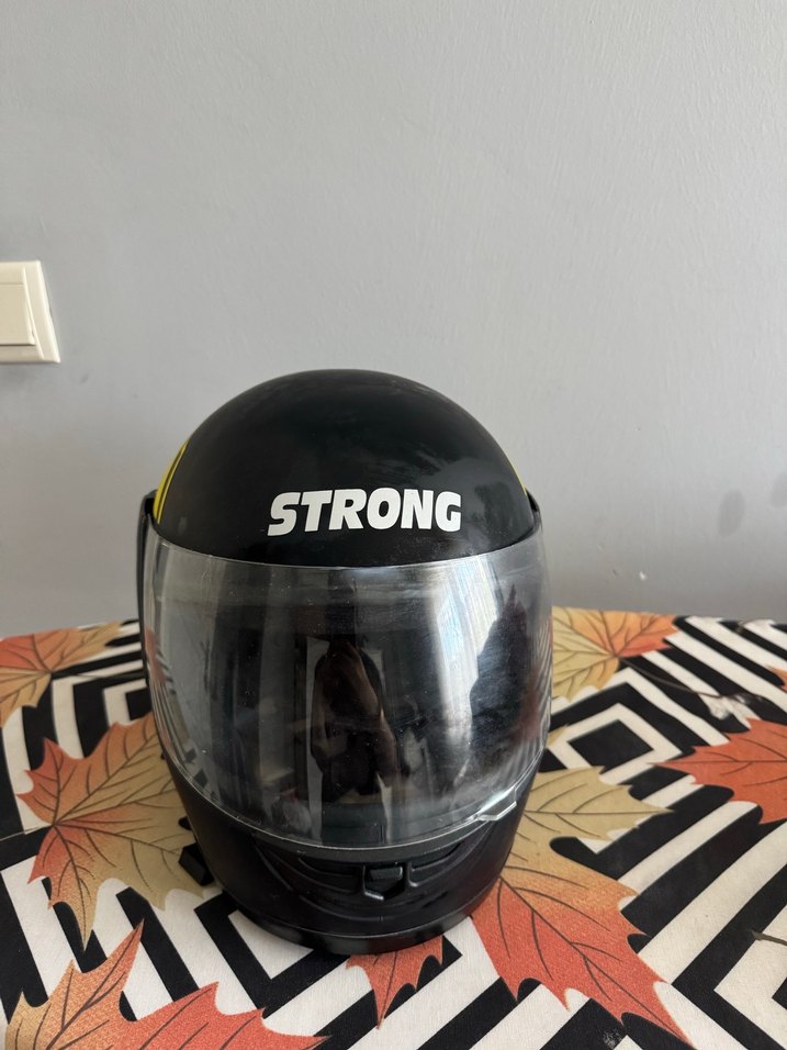 Sarı Baskılı Kask, Tokalı, Biker Stil - Görsel 3