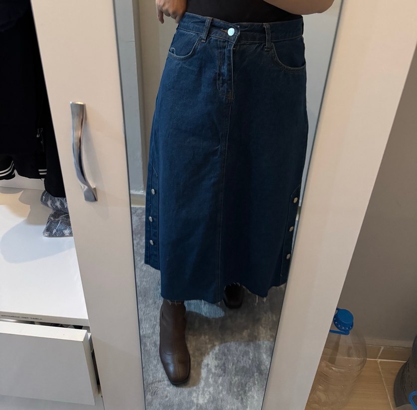 Düğmeli Lacivert Midi Kot Etek - Görsel 3