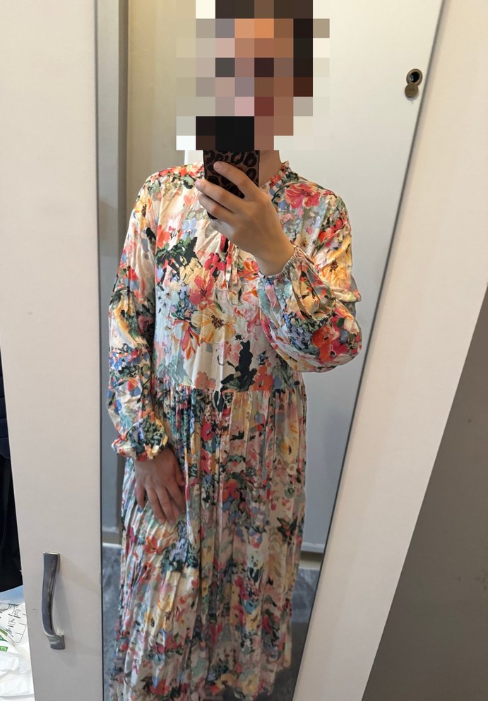 Çiçek Desenli Piliseli Bohem Uzun Elbise - Görsel 2