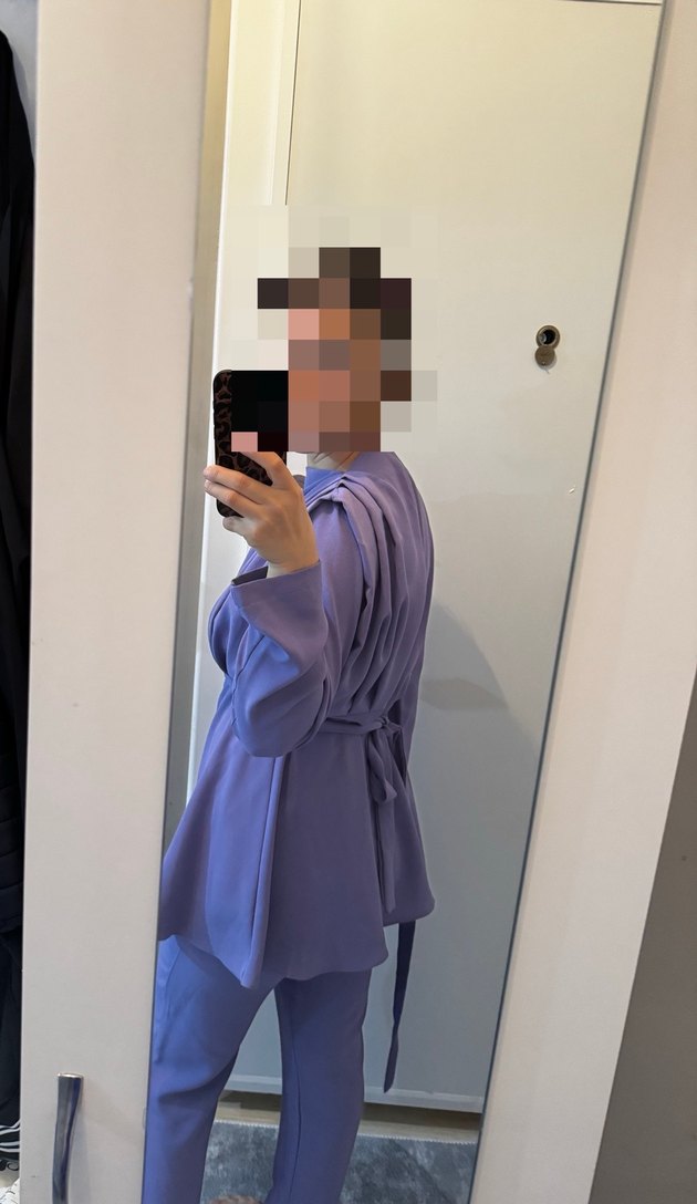 Mor Yüksek Yakalı Kadın Takım Elbise - Görsel 3