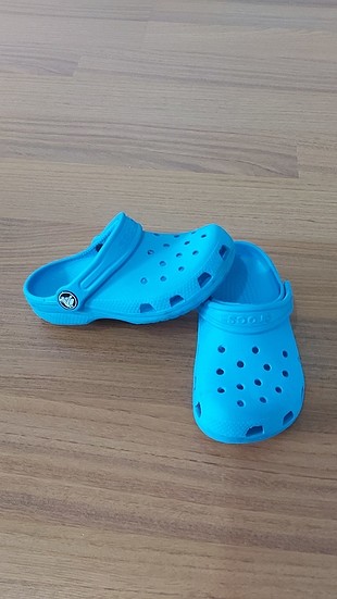 crocs terlik