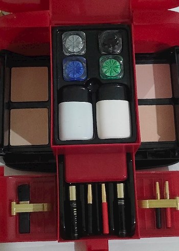 Kırmızı Çok Renkli Göz Farı Paleti - Görsel 2