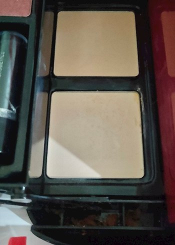 Kırmızı Çok Renkli Göz Farı Paleti - Görsel 6