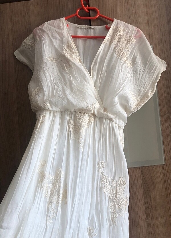 Ekru Uzun Elbise - Görsel 2