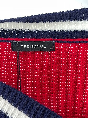 s Beden çeşitli Renk Trendyol & Milla Kazak / Triko %70 İndirimli.