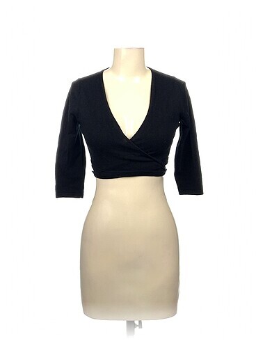 Zara Bluz %70 İndirimli.