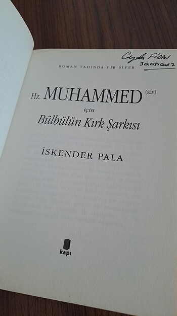 Beden Bülbülün Kırk Şarkısı Iskender Pala Kapı Yayınları