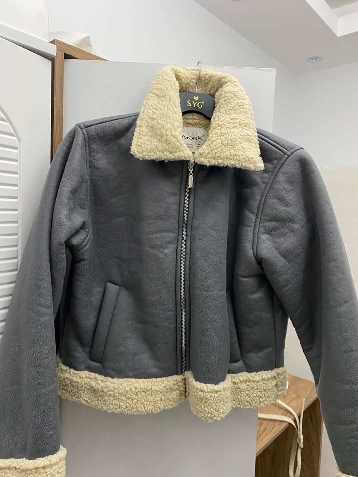Gri Deri Kadın Ceket, Kürklü Yaka - Görsel 2