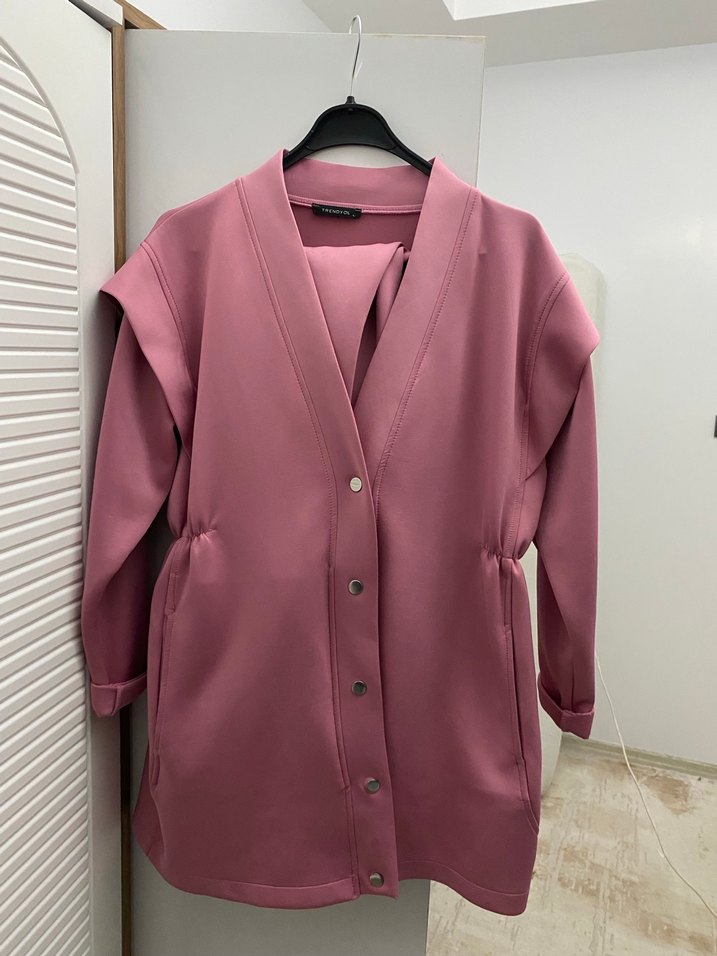 Pembe Uzun Kesim Kadın Takım Elbise - Görsel 2