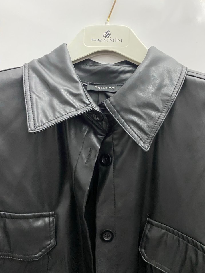 Düğmeli Siyah Deri Kadın Ceket - Görsel 2