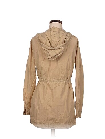 38 Beden Koton Trenchcoat %70 İndirimli.