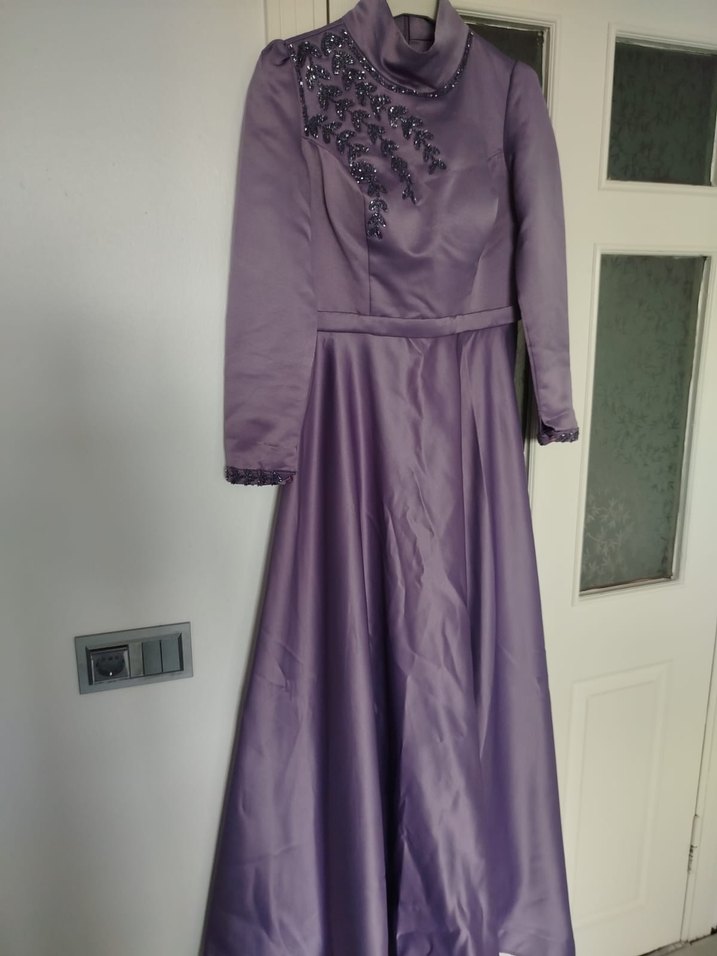 Mor Uzun Kollu İşlemeli Abiye Elbise - Görsel 5