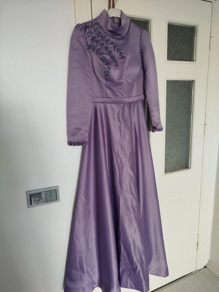 Mor Uzun Kollu İşlemeli Abiye Elbise - Görsel 2