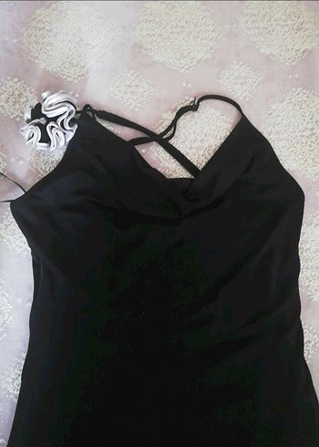 Zara Siyah Straplez Uzun Elbise Fırfırlı