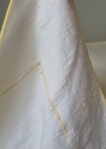 yeni özel dikim Beyaz ve pastel sarı yatak örtüsü - Görsel 4